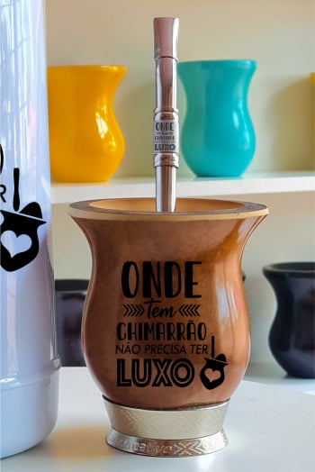 Kit chimarrão - Cuia, bomba inox e térmica de 1.8L litros